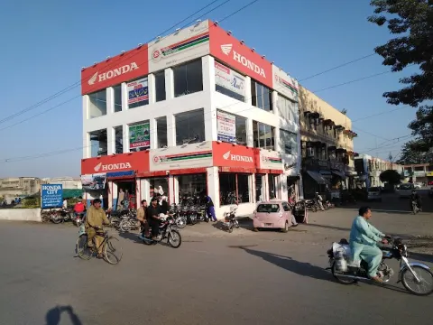 Honda City Service center Ped Puli in Sialkot, Punjab