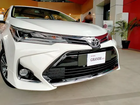 Toyota Jhelum Motors ٹیوٹا جہلم موٹرز in Automobiles, Punjab