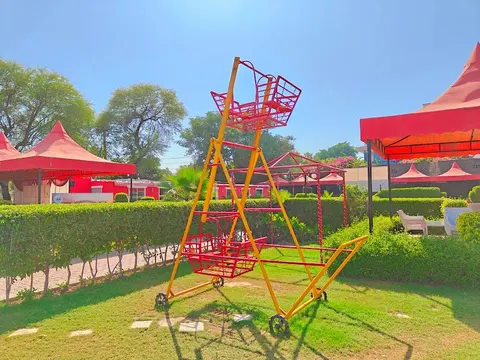 F&S Food Street Pakpattan in Green Town, Punjab
