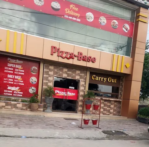 Pizza Base in Attock, Punjab