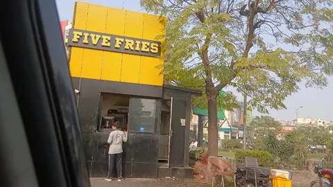 FIVE FRIES in Lahore, Punjab