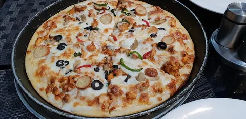 Alhimaya foods & cafe,Pizza and Burger point in Bahawalpur, Punjab