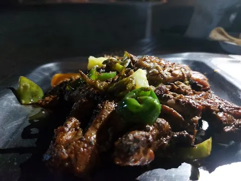 Do Piazza in Bahawalpur, Punjab