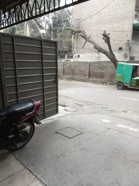 District Consumer Court Lahore, in Lahore, Punjab