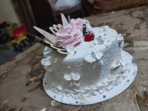 Lala Sweets and Bakers in Toba Tek Singh, Punjab
