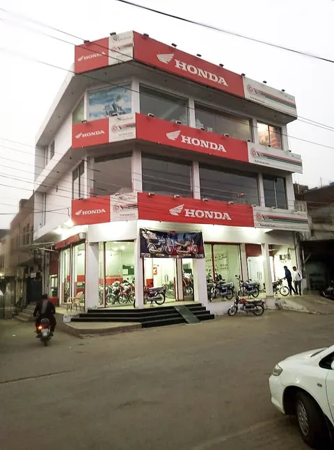 FARID HONDA CENTER in Faisalabad, Punjab