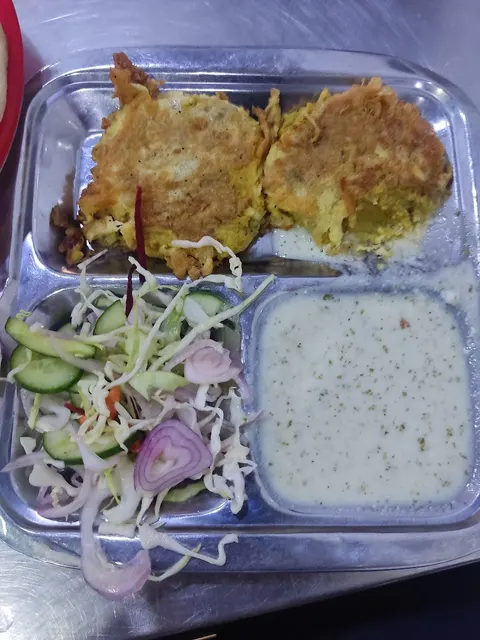Haji Naan Shop (Nathoo naan Tikki) in Sheikhupura, Punjab