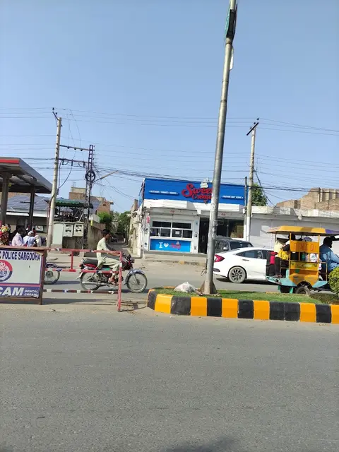 Sweet Creme in Sargodha, Punjab