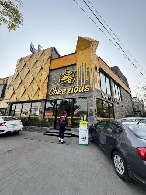 Cheezious Faisal Town in Lahore, Punjab