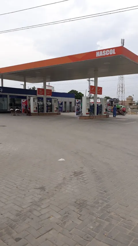 Vicky petroleum service in Akwal, Punjab