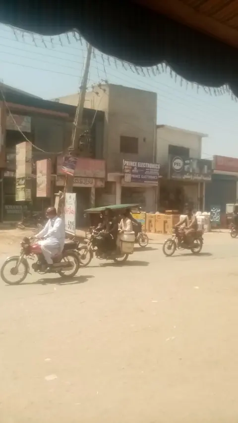 Silver City Hotel & Restaurant in Muzaffargarh, Punjab