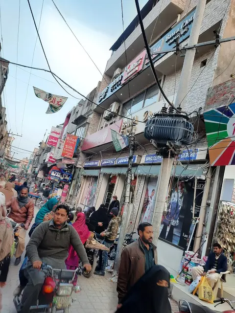 Bawa Cloth House in Narowal, Punjab