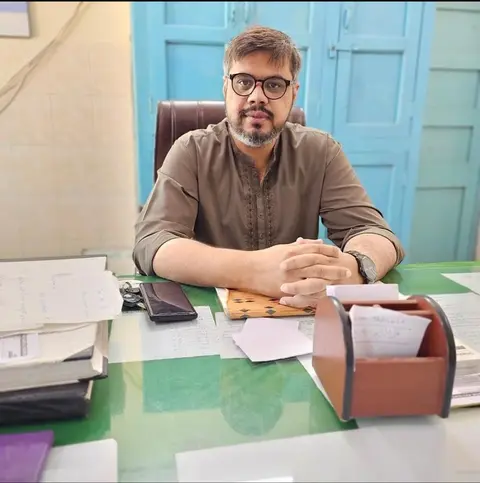 Dr Haseeb Ahmad - Best Skin Specialist, Top Dermatologist & Skin Doctor in Bahawalpur, Punjab