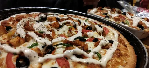 Red Onion Pizaa & Cafe in Khanewal, Punjab