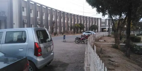 RAHIMI AMBULANCE DHQ in ٹوبہ ٹیک سنگھ, پنجاب