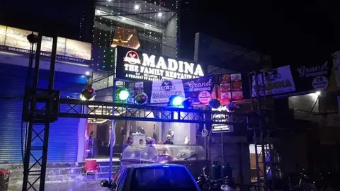 Madina The Family Restaurant & Pizzeria House in Sialkot, Punjab
