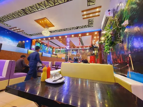 The Pizza Club in Phalia, Punjab