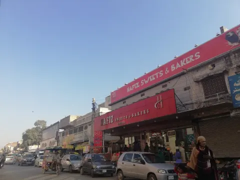 Hafiz Sweets & Bakers in Mandi Bahauddin, Punjab