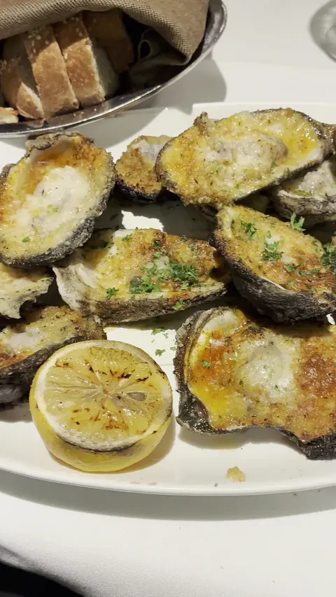 C&S Seafood & Oyster Bar, Sandy Springs in Sandy Springs, GA