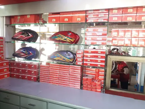 Akbar Autos in Sialkot, Punjab