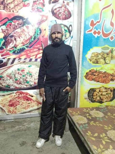 Tayyba Restaurant& Bar B Q&Fish Fry in Toba Tek Singh, Punjab