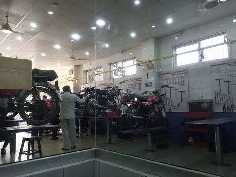 Majeed Honda in Sialkot, Punjab
