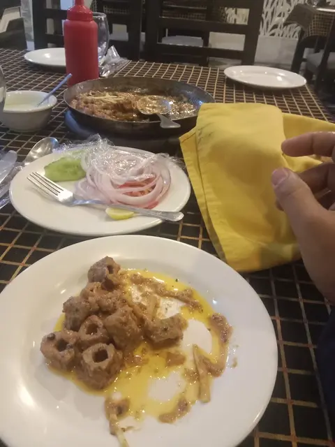 2nd Wife Restaurant in Mandi Bahauddin, Punjab