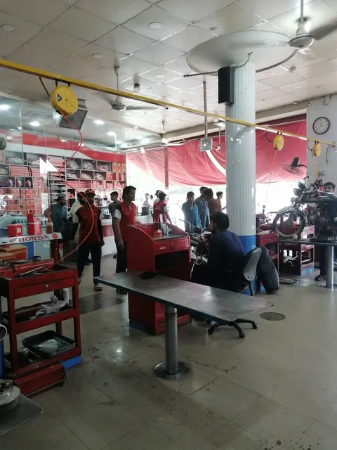 Shamas Honda in Sialkot, Punjab