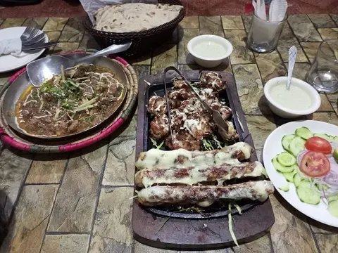 Grand Shinwari Restaurant in Chak 282 Jb, Punjab