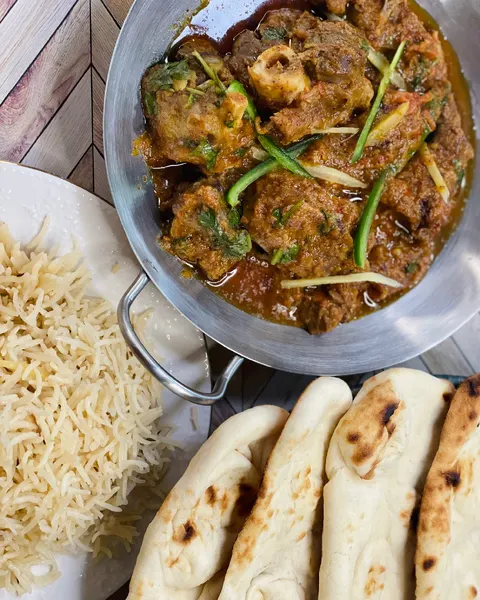 Al-Noor Restaurant Sillanwali Open Every Day!