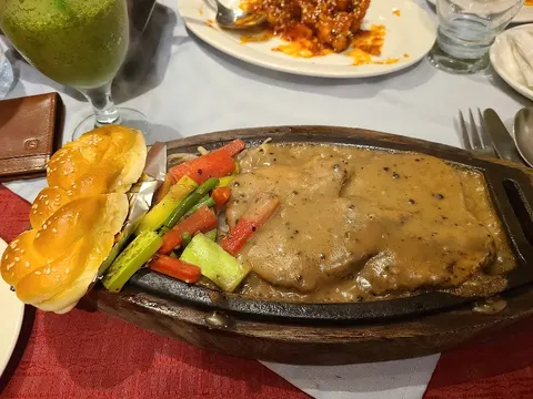 Gourmet Restaurant in Lahore, Punjab