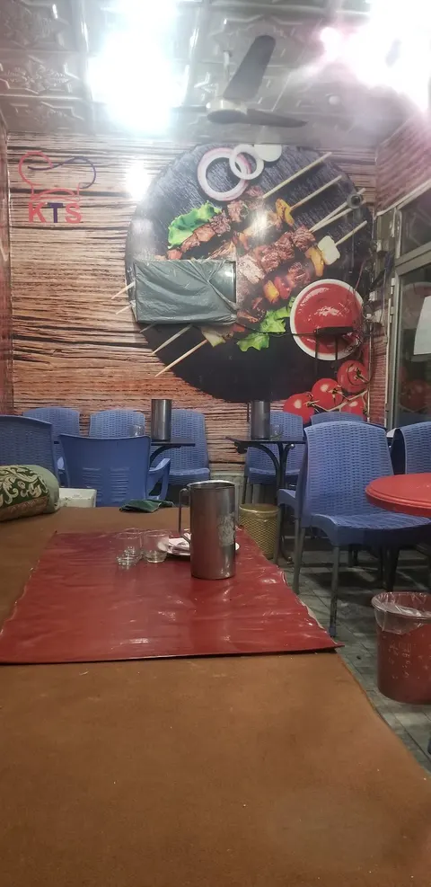Khawaja Tikka Shop 2 in Mandi Bahauddin, Punjab