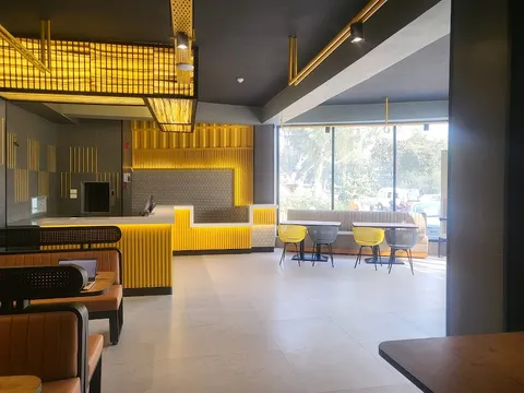 Cheezious Faisal Town in Lahore, Punjab