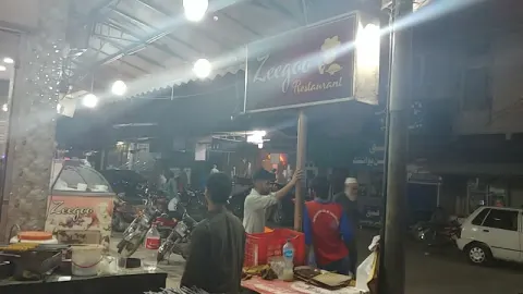 Zee Goo Restaurant in Gojra, Punjab