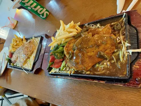Wild Wings in Islamabad, Islamabad Capital Territory