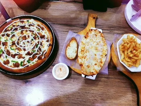 Pizza Base in Attock, Punjab
