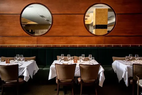 C&S Seafood & Oyster Bar, Sandy Springs in Sandy Springs, GA