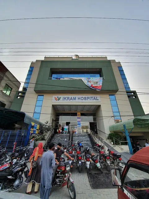 Ikram Hospital in Gujrat, Punjab