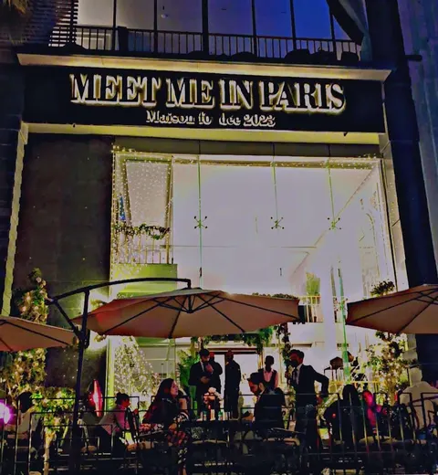 Meet Me In Paris Restaurant in Lahore, Punjab