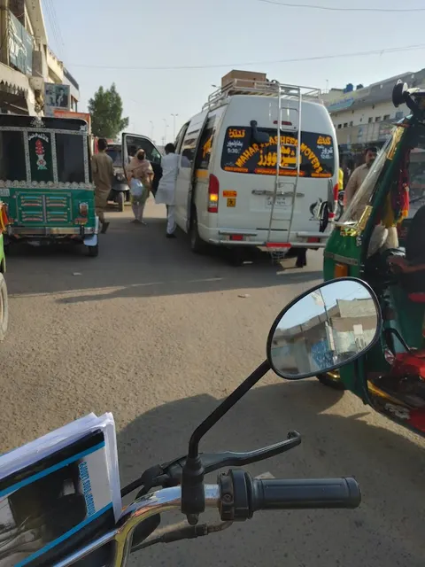 Mahar Bashir Movers in Layyah, Punjab