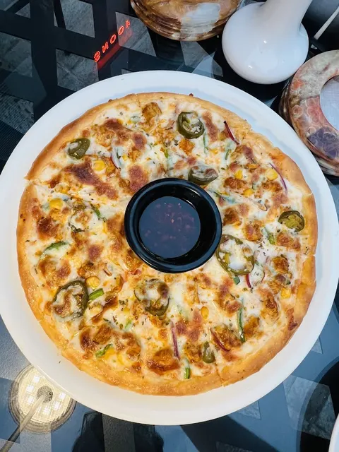 Napoli Restaurant Raya in Lahore, Punjab