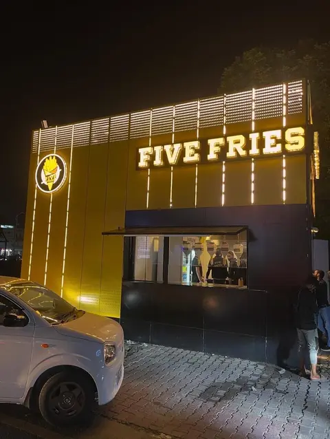 FIVE FRIES in Lahore, Punjab