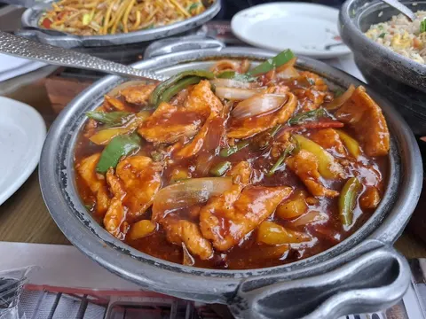 Asian Wok Lahore in Lahore, Punjab