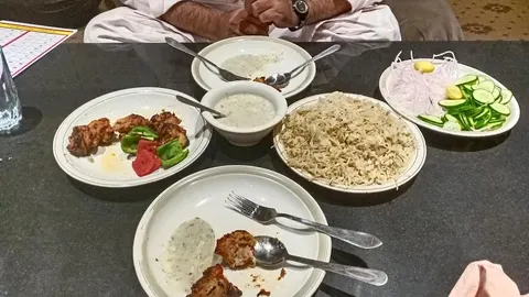 Spin Ghar Shinwari Dera jhang in Jhang, Punjab
