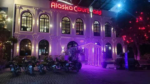 Alaska Courtyard in Sargodha, Punjab