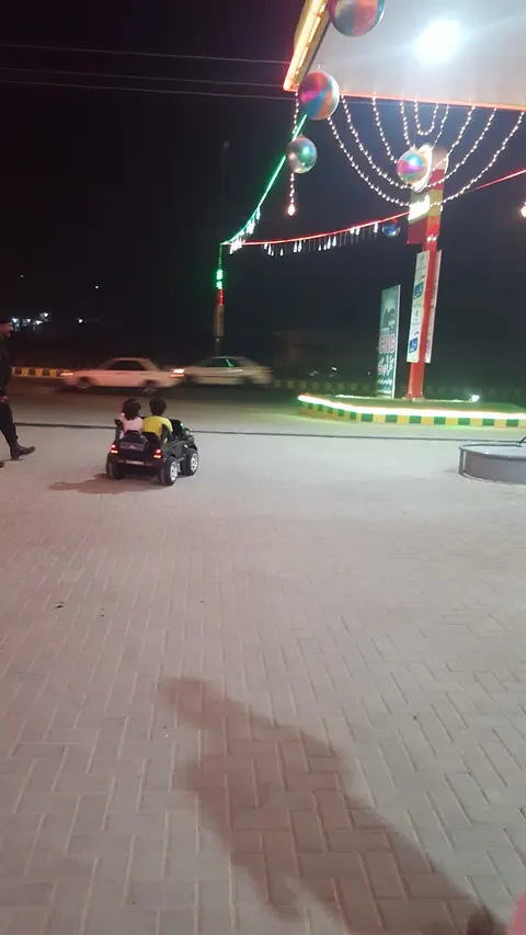 Chohan CNG & Filling Station چوہان سی این جی اینڈ فلنگ اسٹیشن in Sahiwal, Punjab