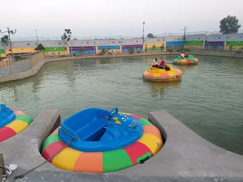 Pleasure Land Family Fun Park in Rahim Yar Khan, Punjab