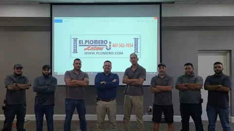 El Plomero Latino