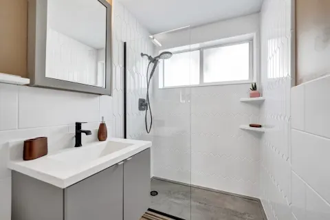 Re-Bath