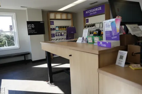 uBreakiFix - Phone and Computer Repair